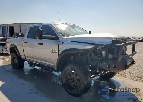 2017 Ram 2500 St z USA, uszkodzony, nr VIN 3C6UR5CL7HG720341